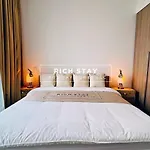 Gorgeous 2 Bedroom In Stella Maris , Dubai Marina